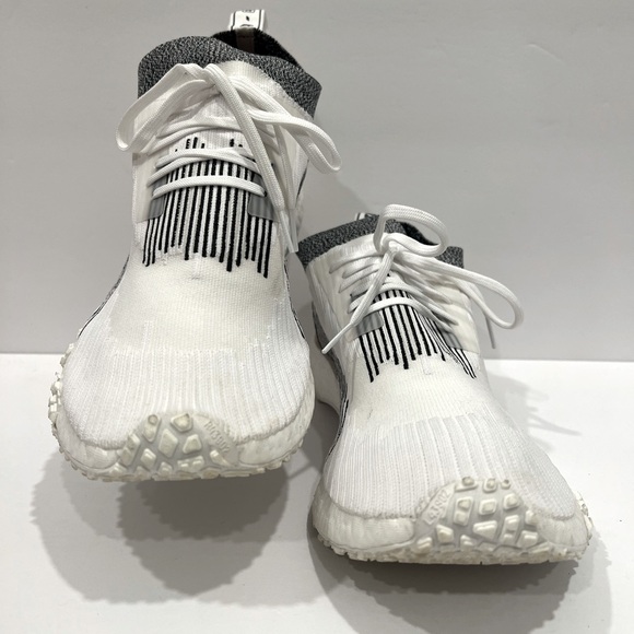 LIKE NEW‼️Men’s Adidas Whitaker Car Club x NMD Racer “Monaco” Wht/Blk//Brn (10) - Picture 5 of 16